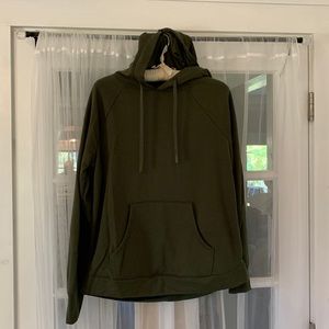 Ladies M hoodie with front pocket